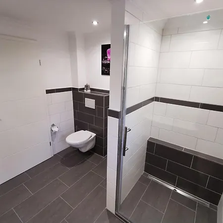 Neu! Ferienhaus Musenburg W1 דירה Stedesand